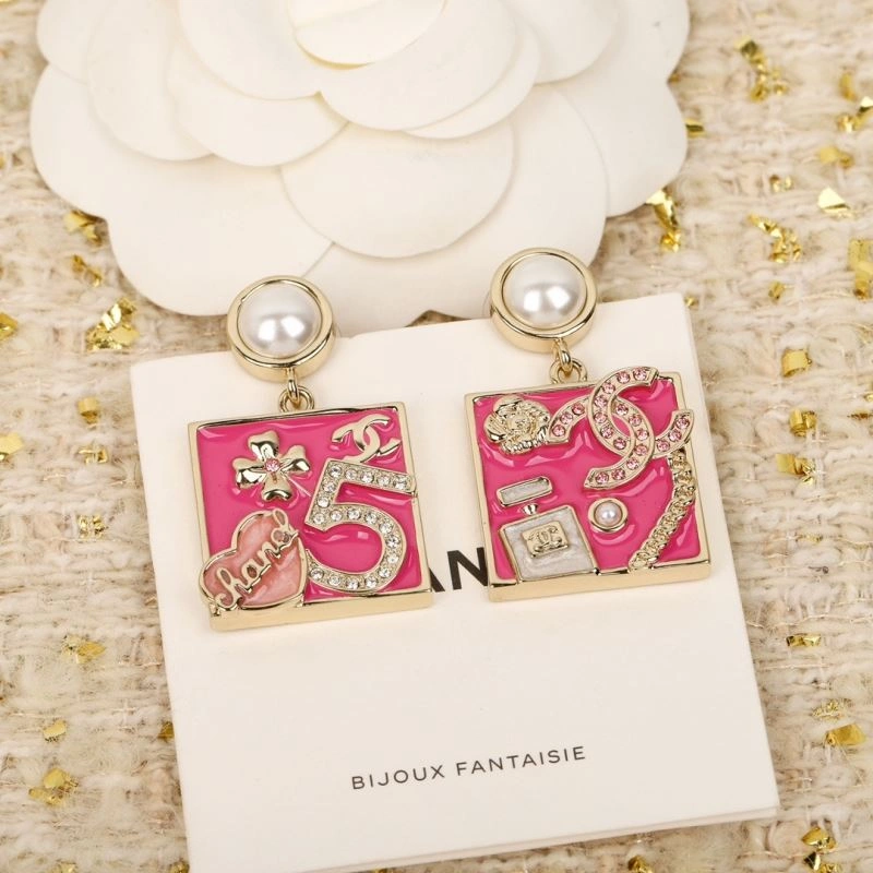 Unisex Chanel Earrings 228690