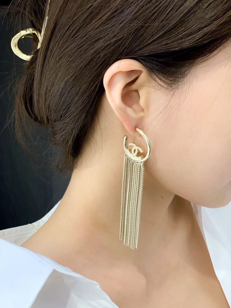 Chanel Earrings Cozy 228712