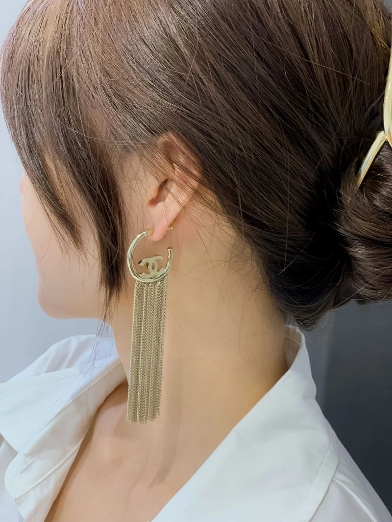 Chanel Earrings Cozy 228712