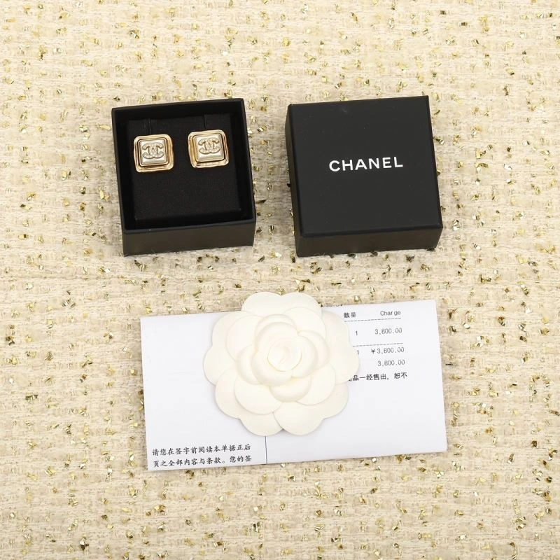 Chanel Earrings Vibrant 228727