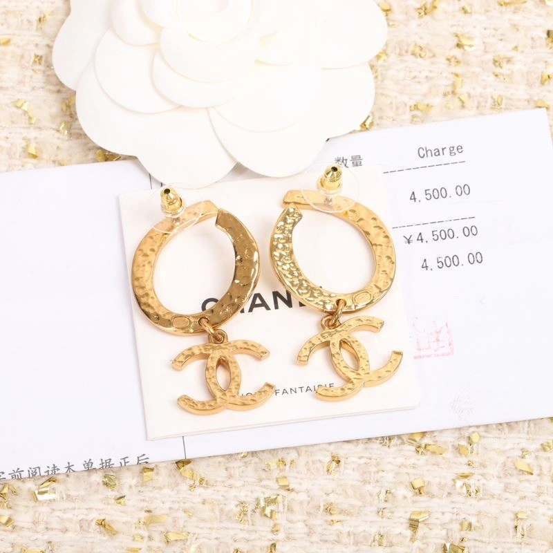 Chanel Earrings Soft 228684