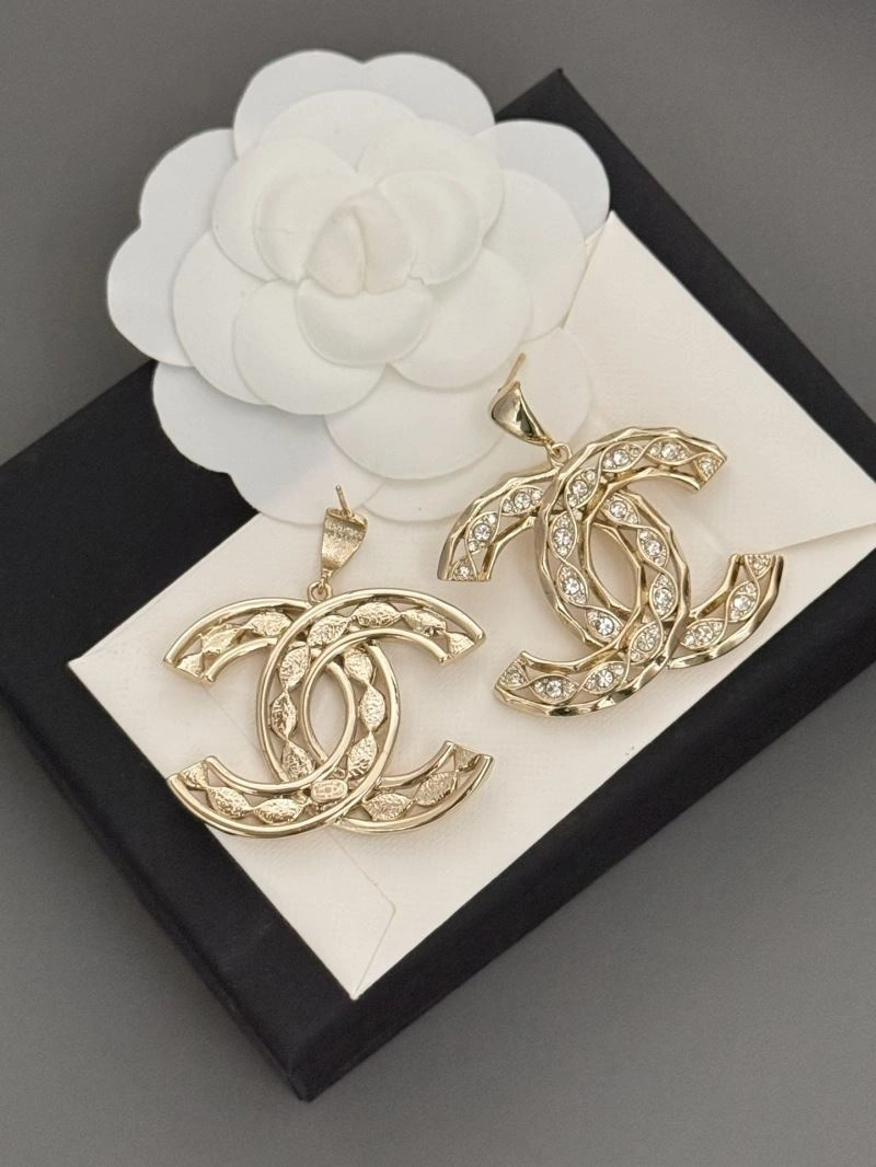 Chanel Earrings Practical 228680