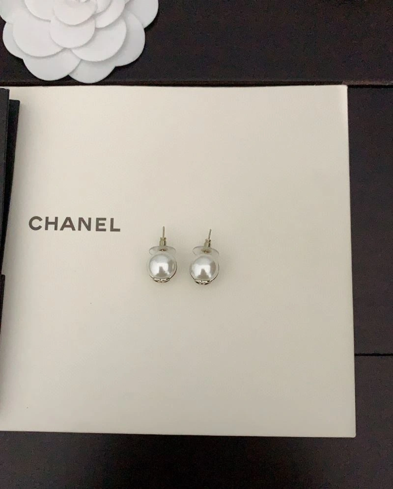 Stretchable Chanel Earrings 228705