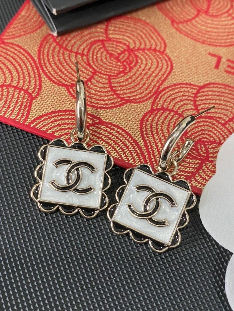 Attractive Chanel Earrings 228677