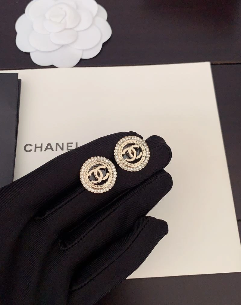 Reliable Chanel Earrings 228090