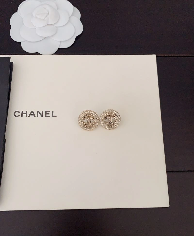 Reliable Chanel Earrings 228090