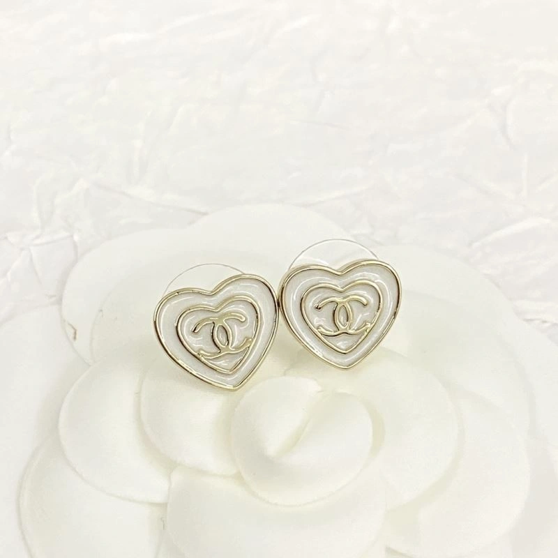 Effortless Chanel Earrings 228078