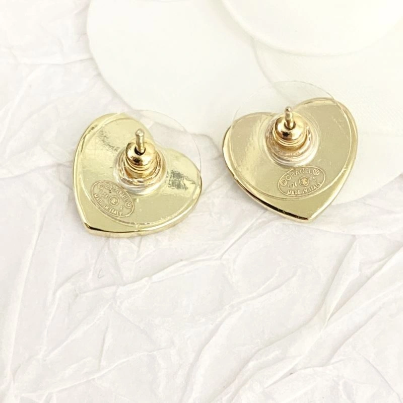 Effortless Chanel Earrings 228078