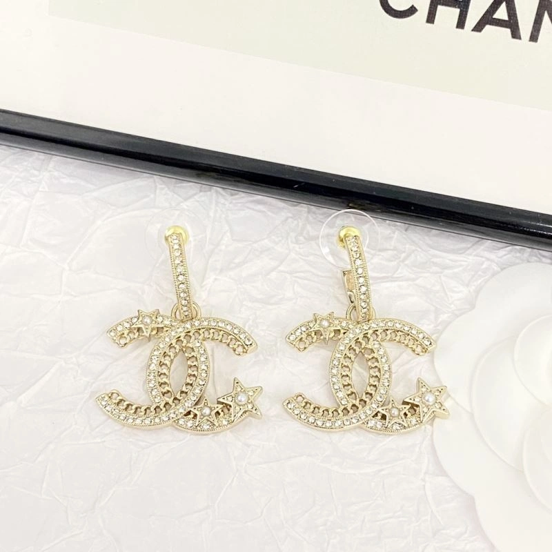 Affordable Chanel Earrings 228084