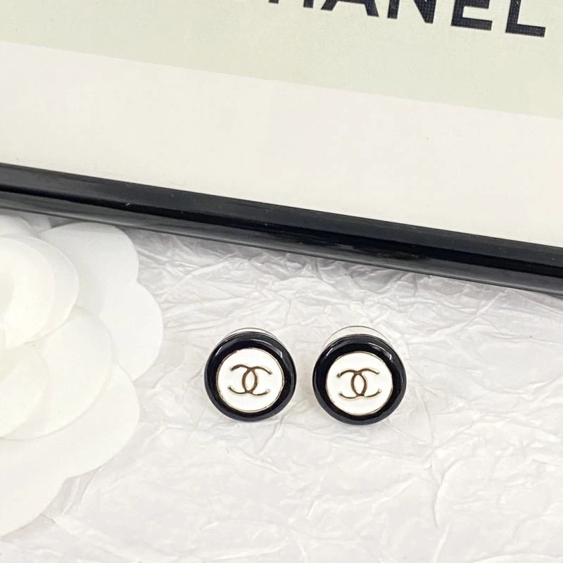 Comfortable Chanel Earrings 228086