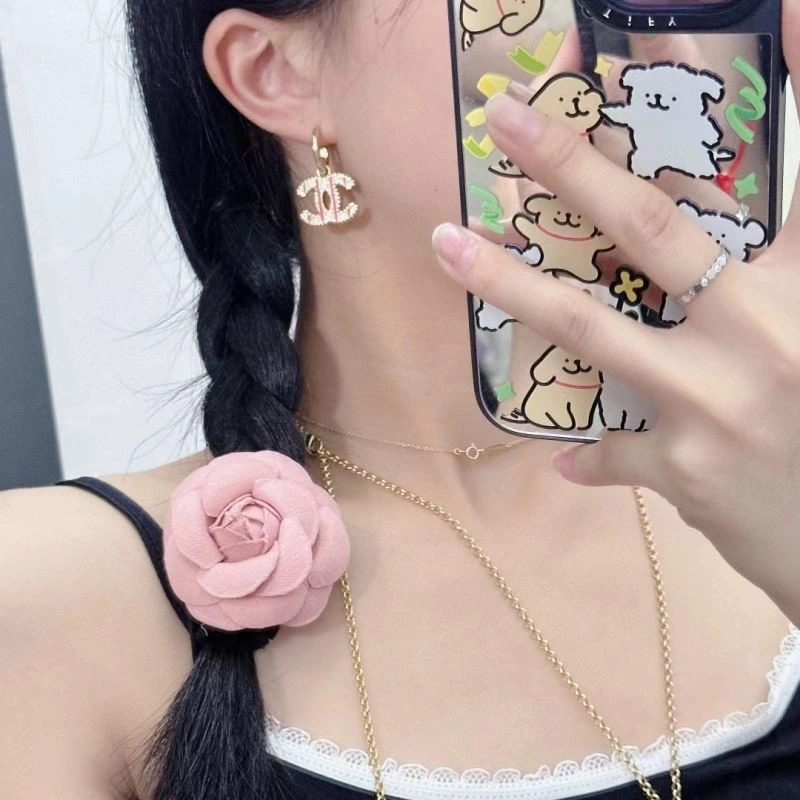 Sustainable Chanel Earrings 228070