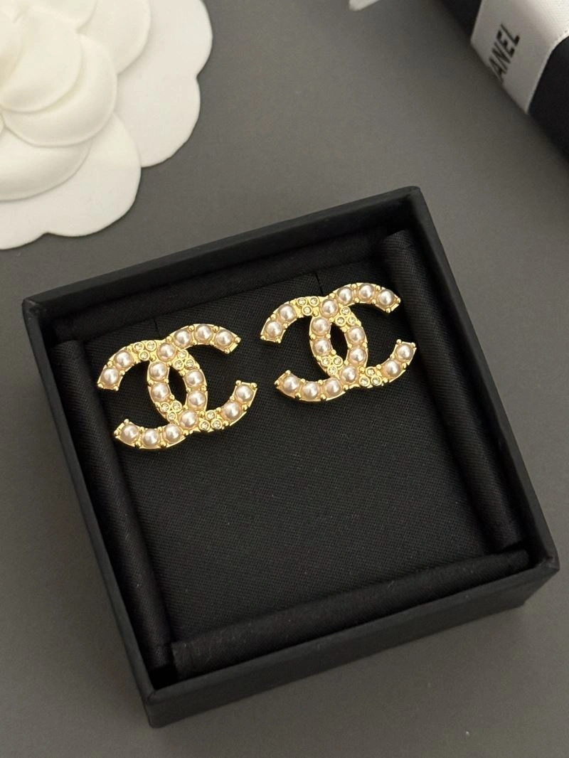 Trendy Chanel Earrings 228145