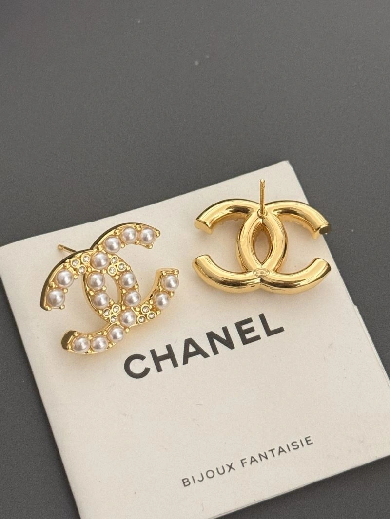 Trendy Chanel Earrings 228145