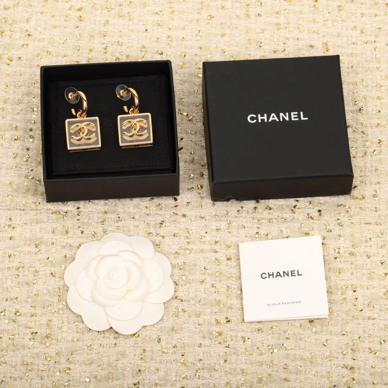 Tailored Chanel Earrings 228058