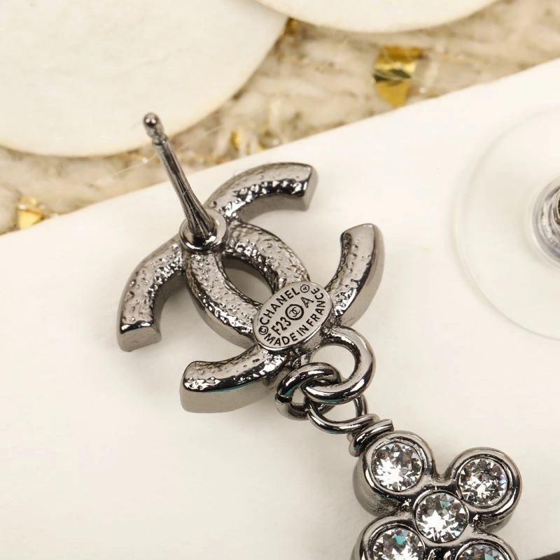Casual Chanel Earrings 228062