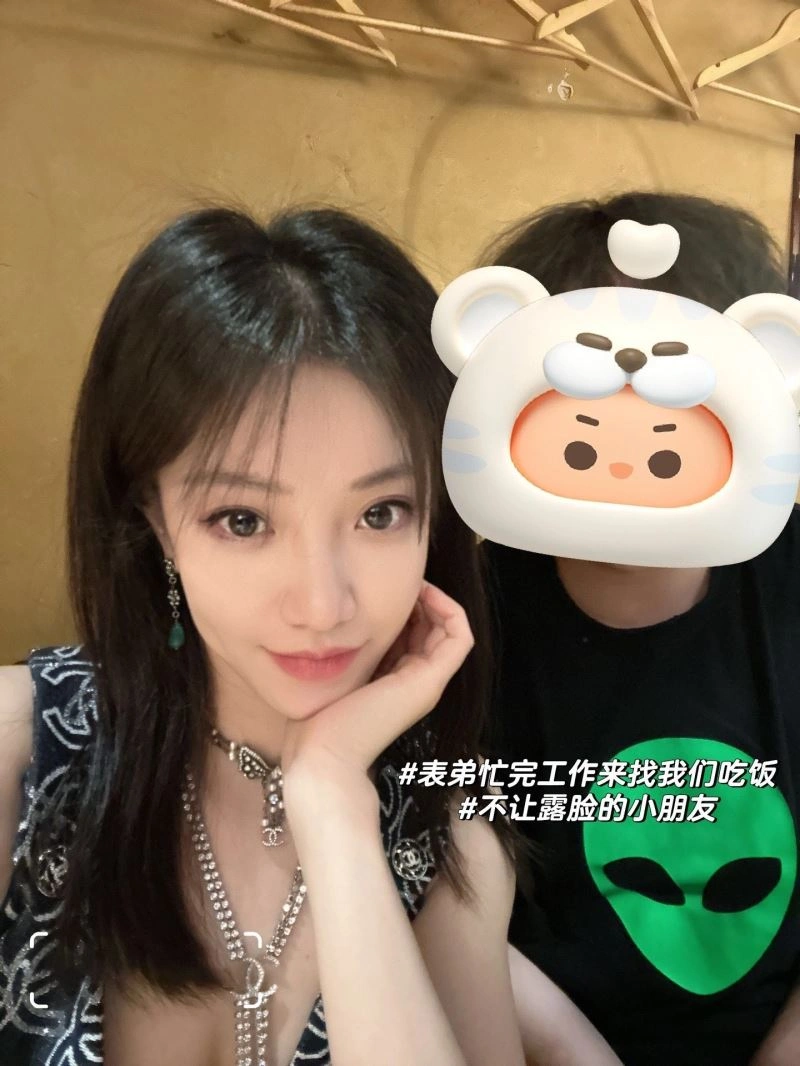 Casual Chanel Earrings 228062