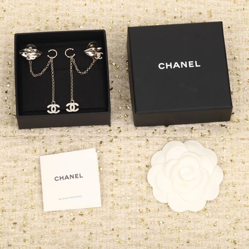 Chanel Earrings Durable 228056