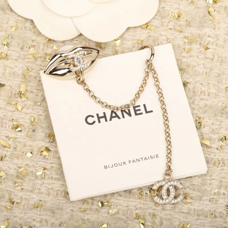 Chanel Earrings Durable 228056