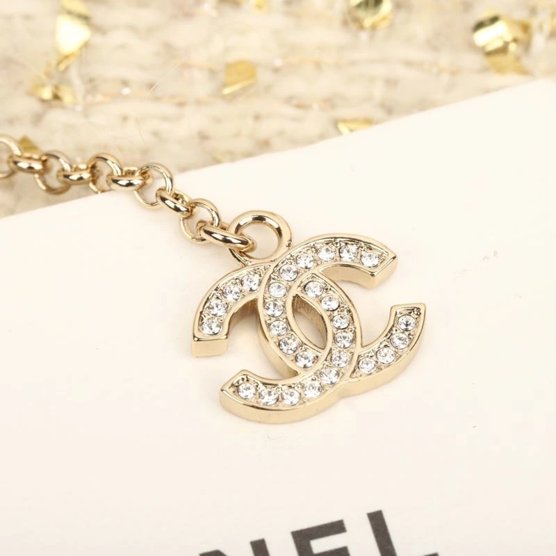 Chanel Earrings Durable 228056