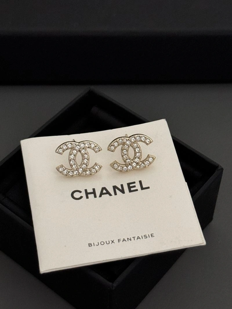 Chanel Earrings WellDesigned 228083