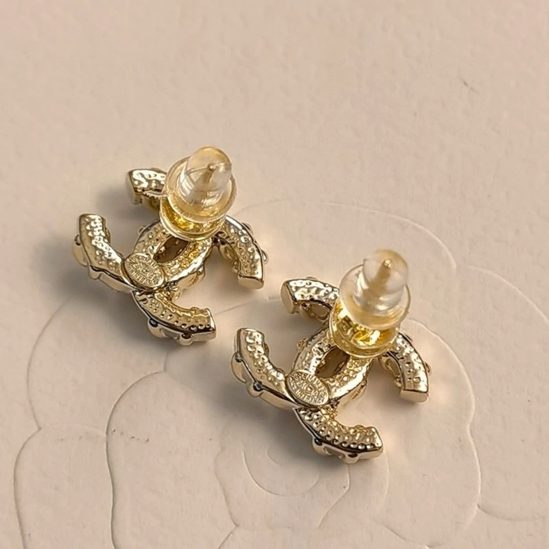 Modern Chanel Earrings 228074