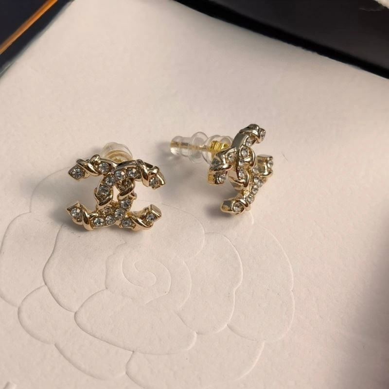 Modern Chanel Earrings 228074