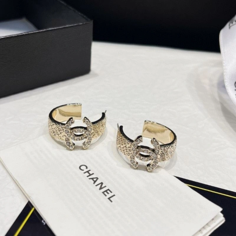 Flexible Chanel Earrings 228051