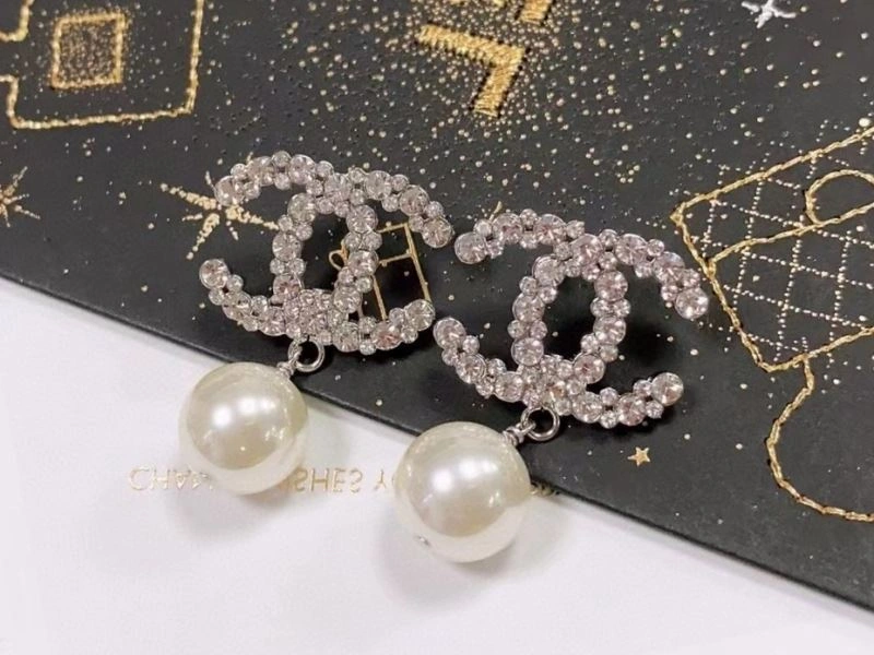 Youthful Chanel Earrings 228071