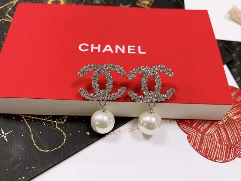 Youthful Chanel Earrings 228071