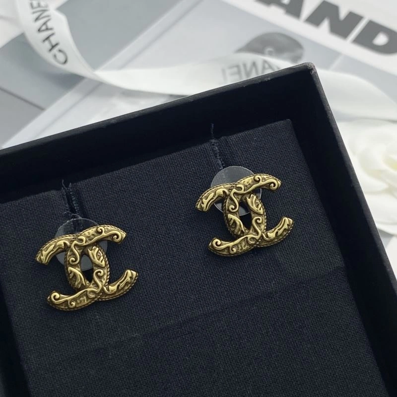 Affordable Chanel Earrings 228060