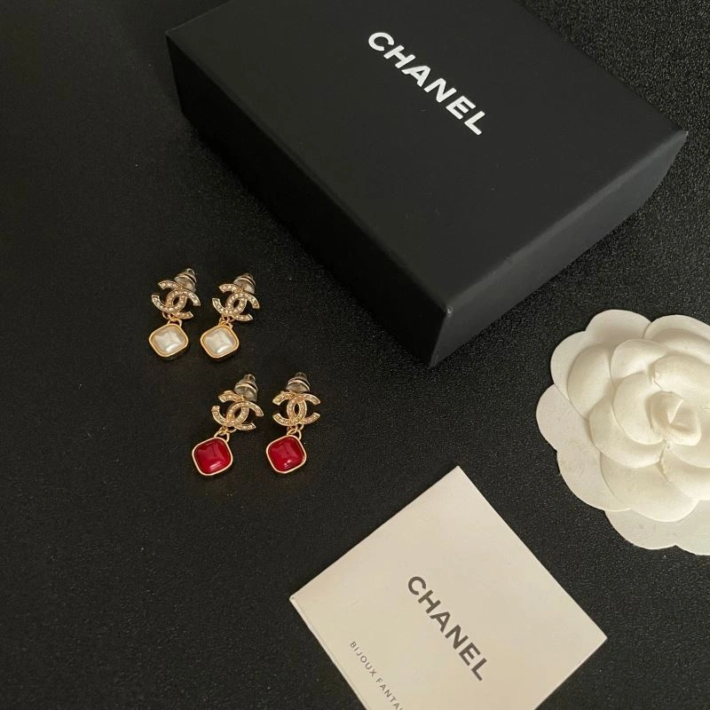 Chanel Earrings Modern 228030