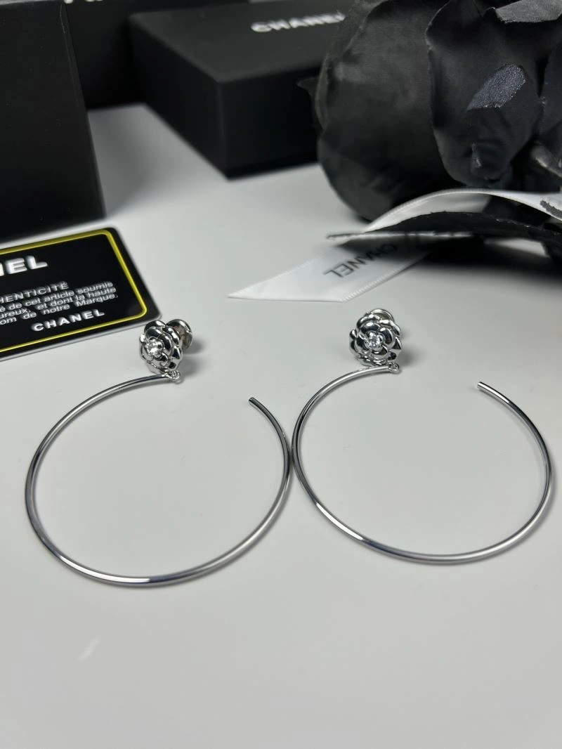 Chanel Earrings Flexible 228035