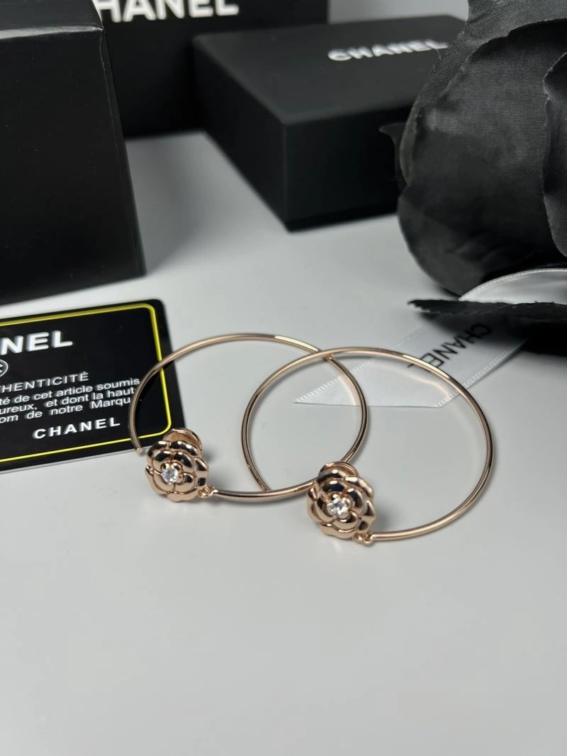 Chanel Earrings Flexible 228035