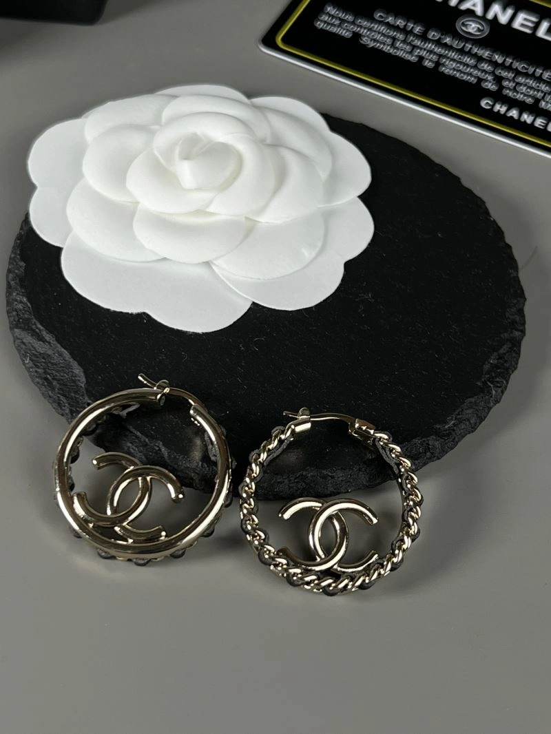 Trendsetting Chanel Earrings 228022