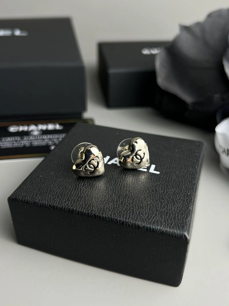 Premium Chanel Earrings 228015