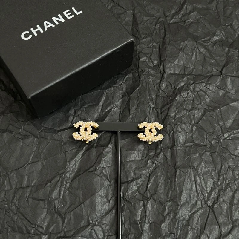Chanel Earrings SoftTouch 228021