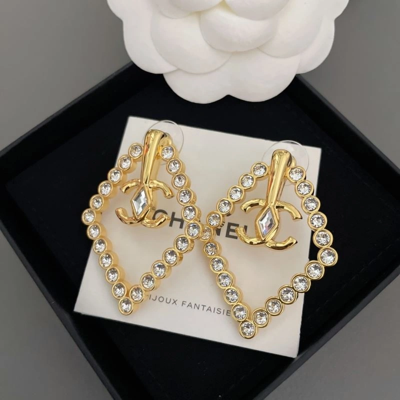 Snug Chanel Earrings 228041