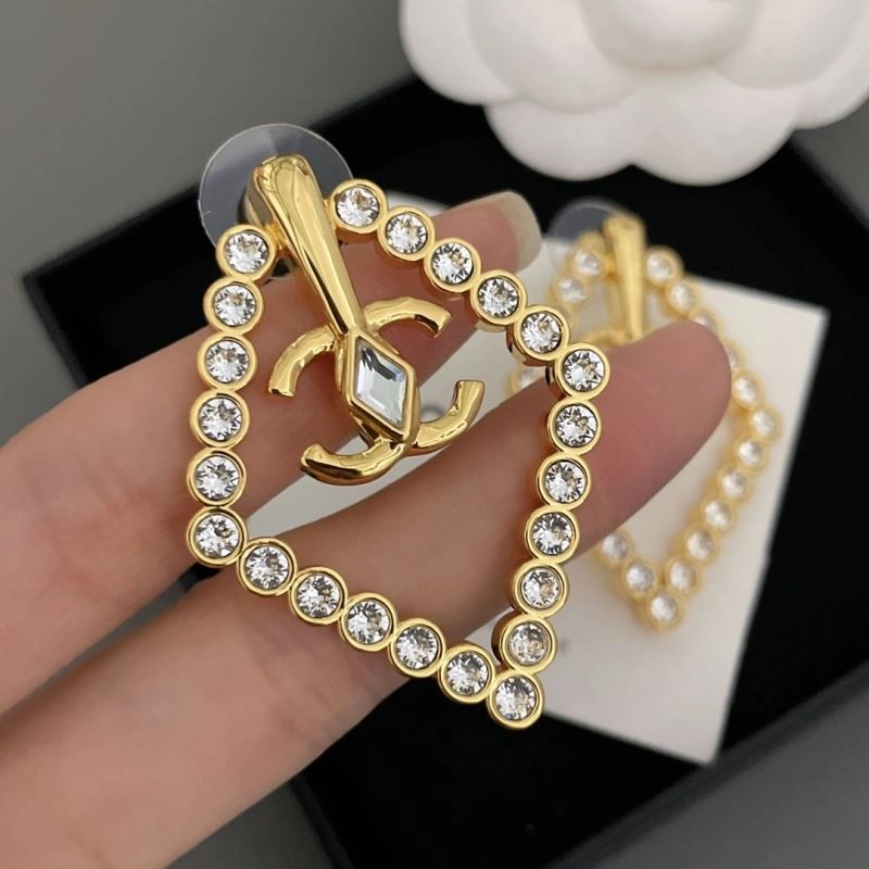 Snug Chanel Earrings 228041