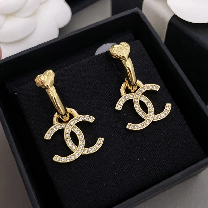 Chanel Earrings EyeCatching 228096