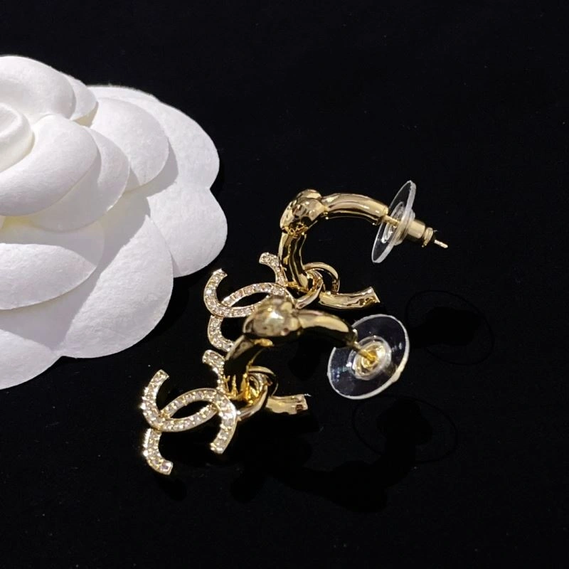 Chanel Earrings EyeCatching 228096