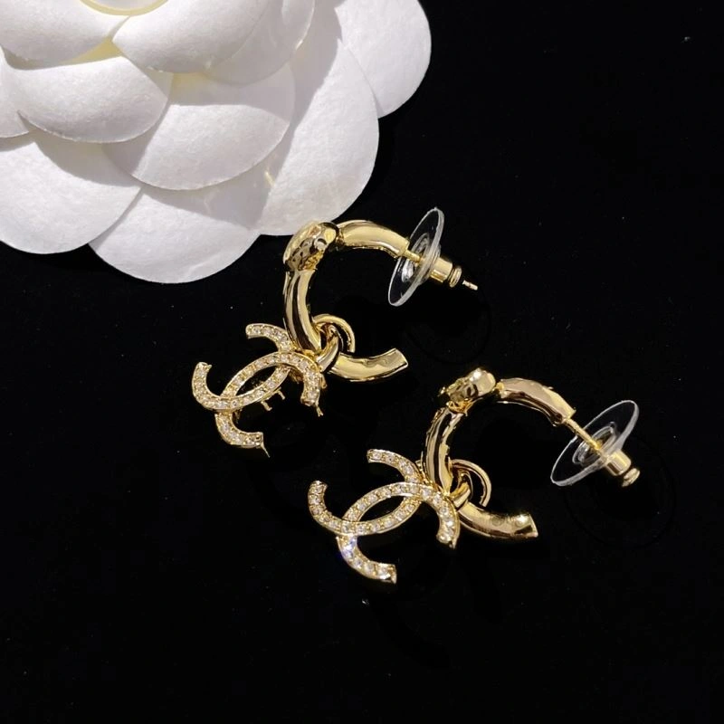Chanel Earrings EyeCatching 228096
