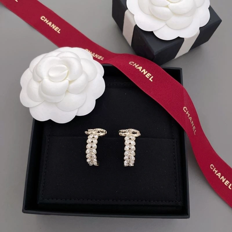 Breathable Chanel Earrings 228040