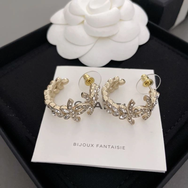 Breathable Chanel Earrings 228040
