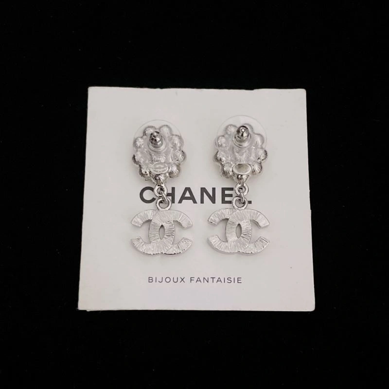 Chanel Earrings StreetReady 228018