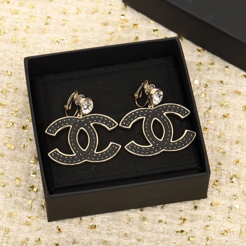 Youthful Chanel Earrings 228007