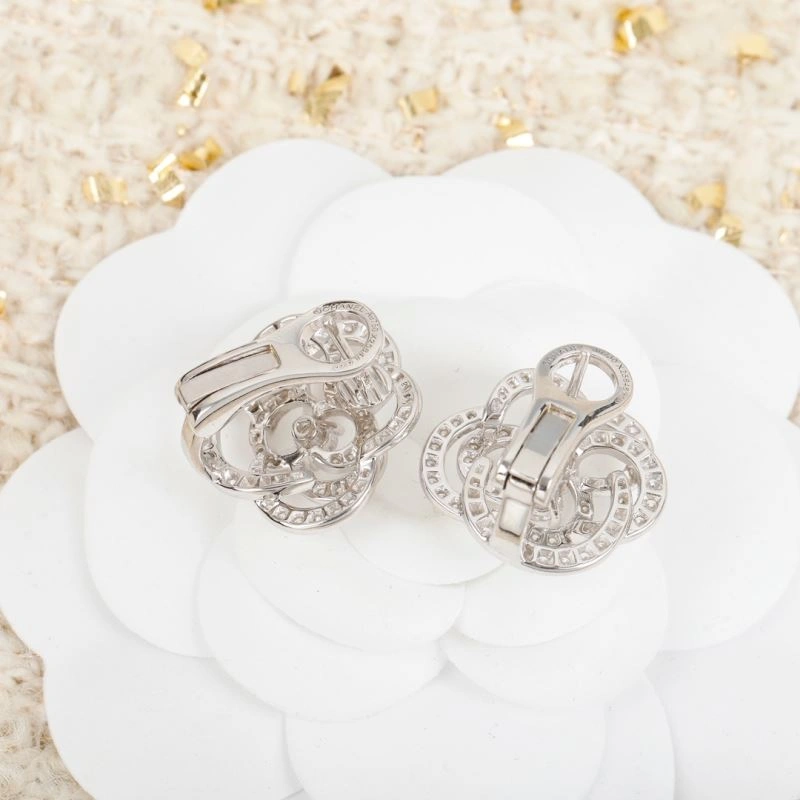 HighPerformance Chanel Earrings 228011