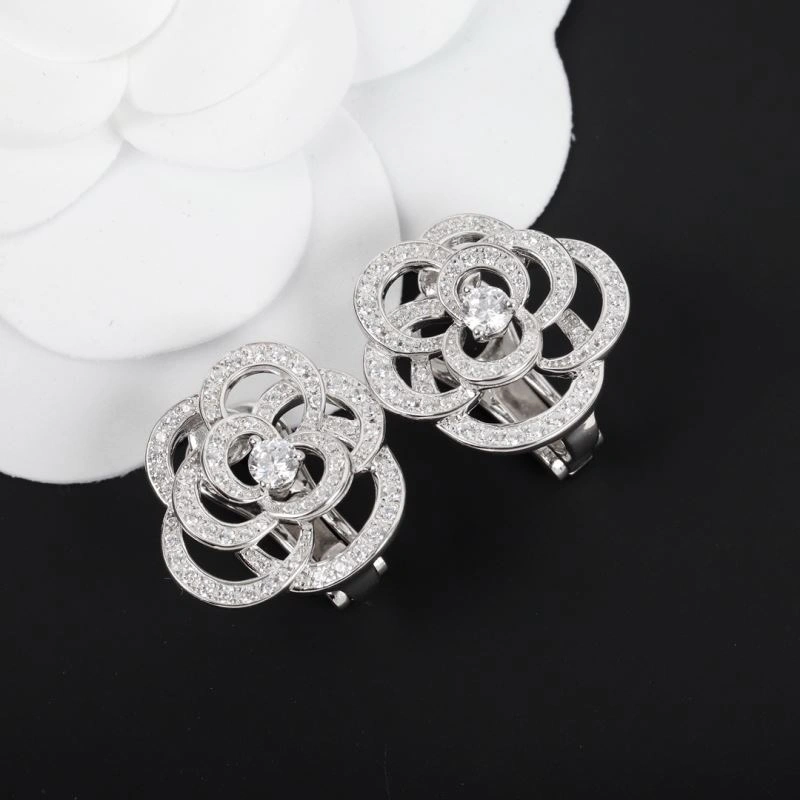 HighPerformance Chanel Earrings 228011