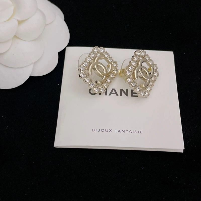 Chanel Earrings Stretchable 228026