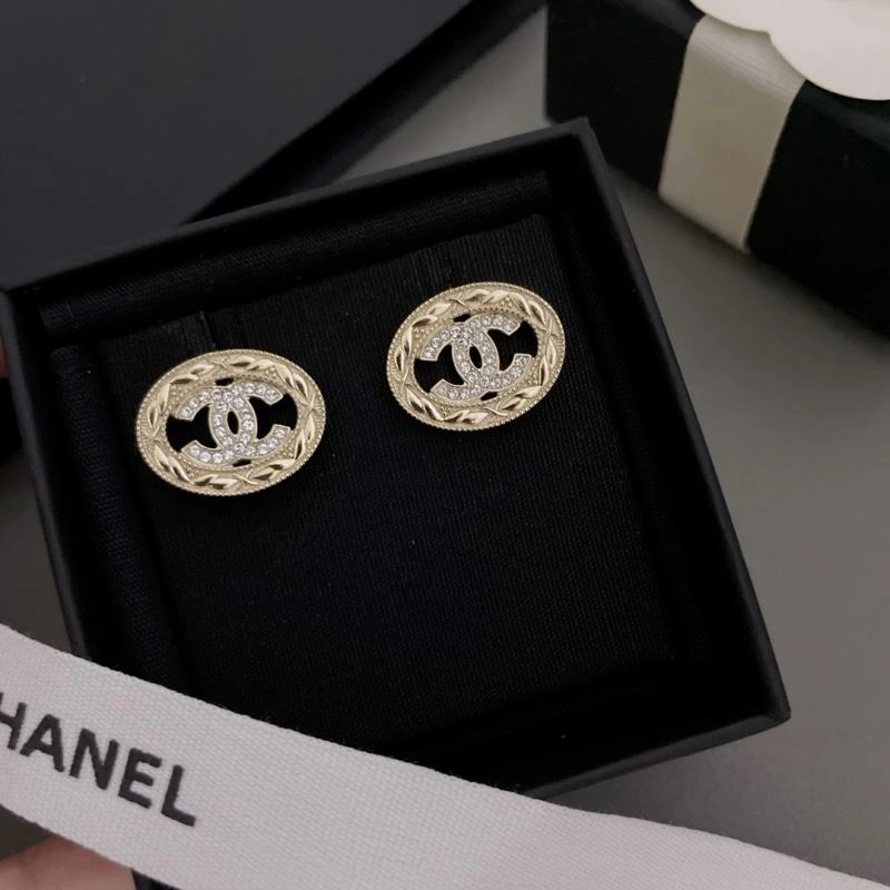 Comfortable Chanel Earrings 227994