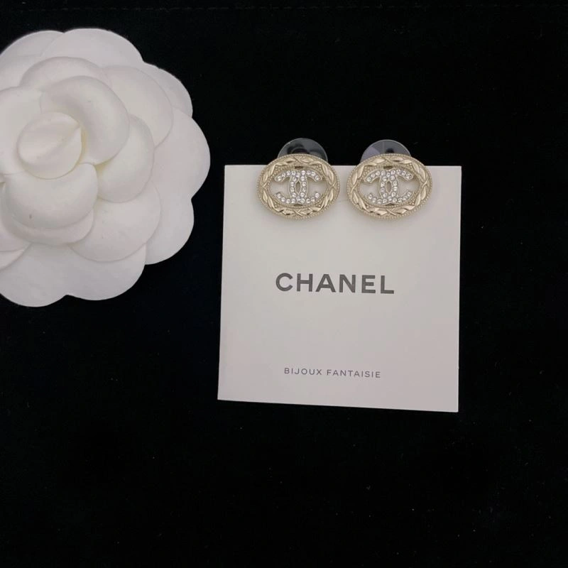 Comfortable Chanel Earrings 227994
